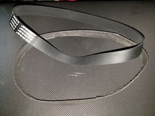 Treadmill noises from a bad drive belt